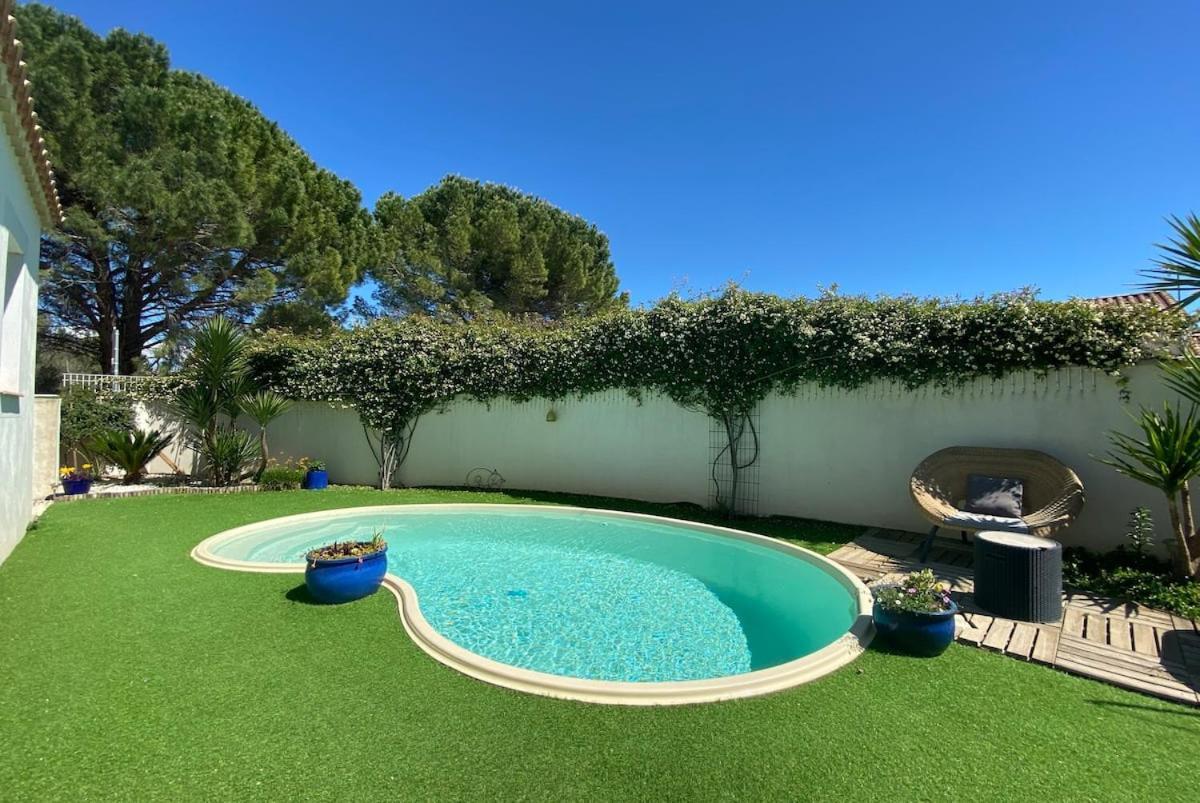 Villa Occitania Vestric-et-Candiac Bagian luar foto