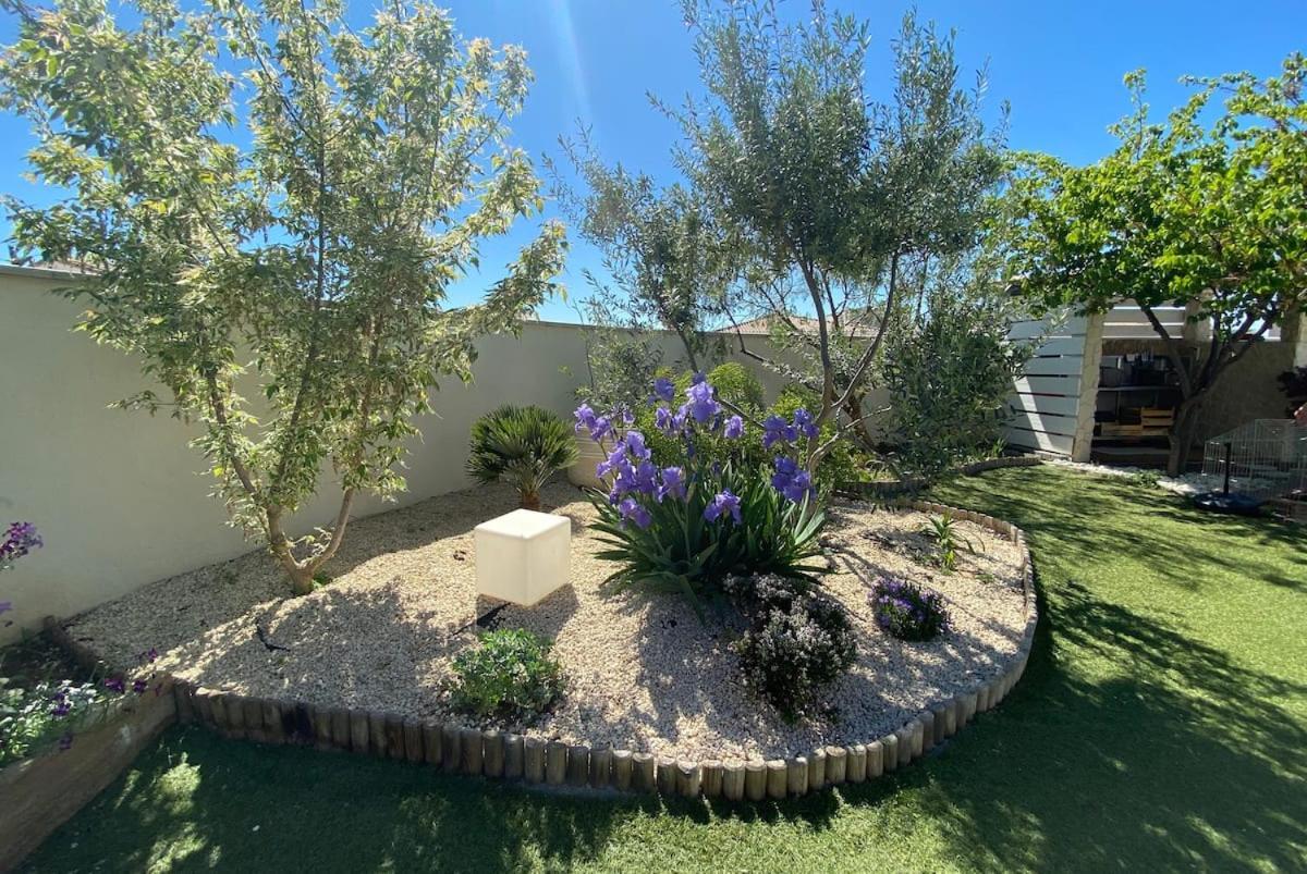 Villa Occitania Vestric-et-Candiac Bagian luar foto